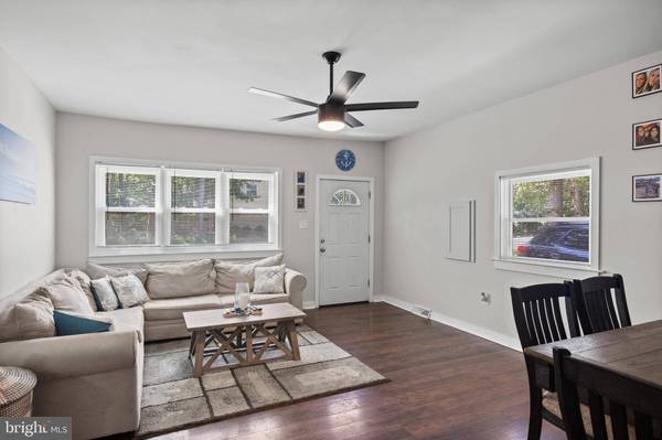 1402 E LAKESHORE DR, Browns Mills, NJ 08015