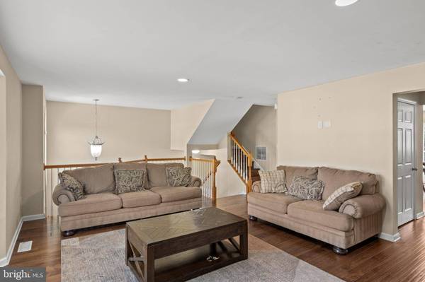 1511 JASON DR, Cinnaminson, NJ 08077