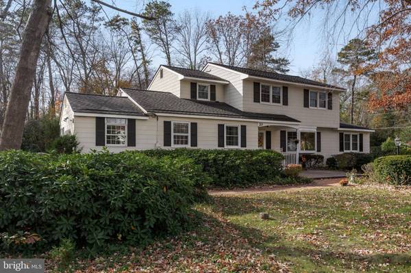 20 ELM DR, Medford, NJ 08055