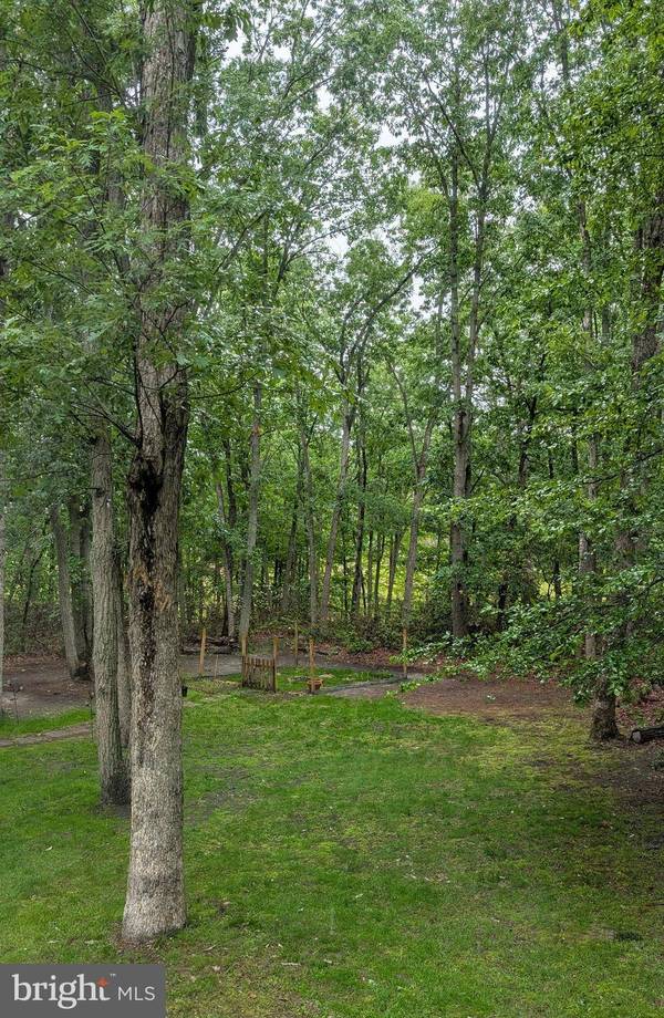 42 MOCKINGBIRD WAY, Medford, NJ 08055