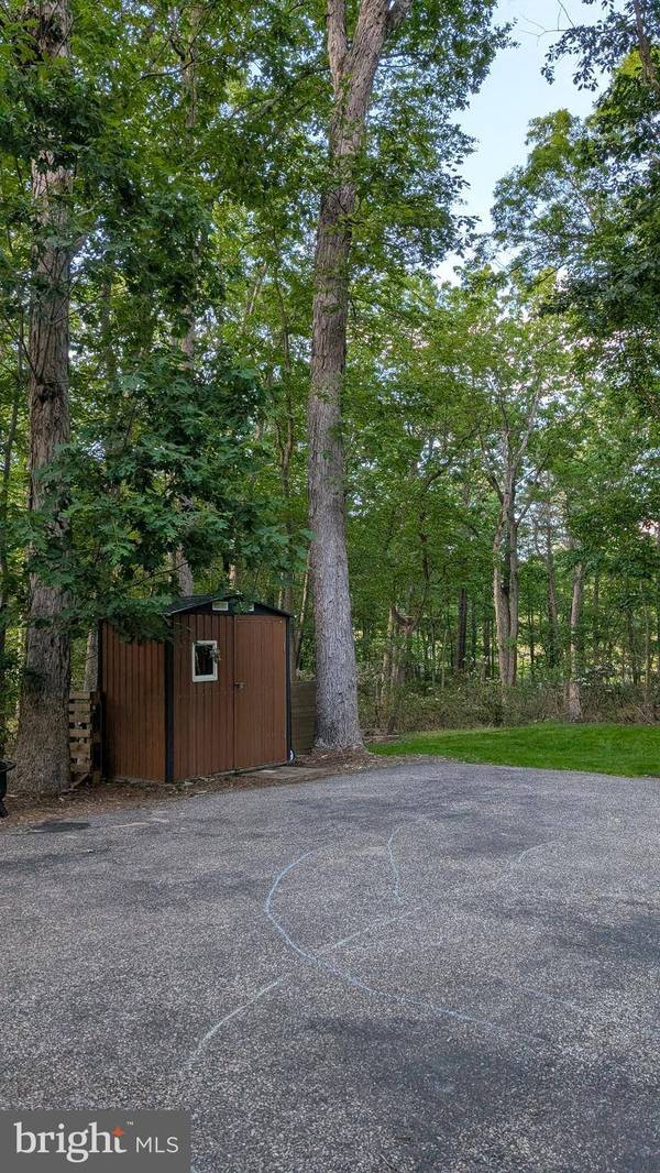 42 MOCKINGBIRD WAY, Medford, NJ 08055