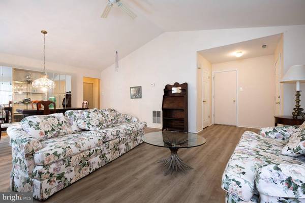 722 BORDEAUX CT, Williamstown, NJ 08094