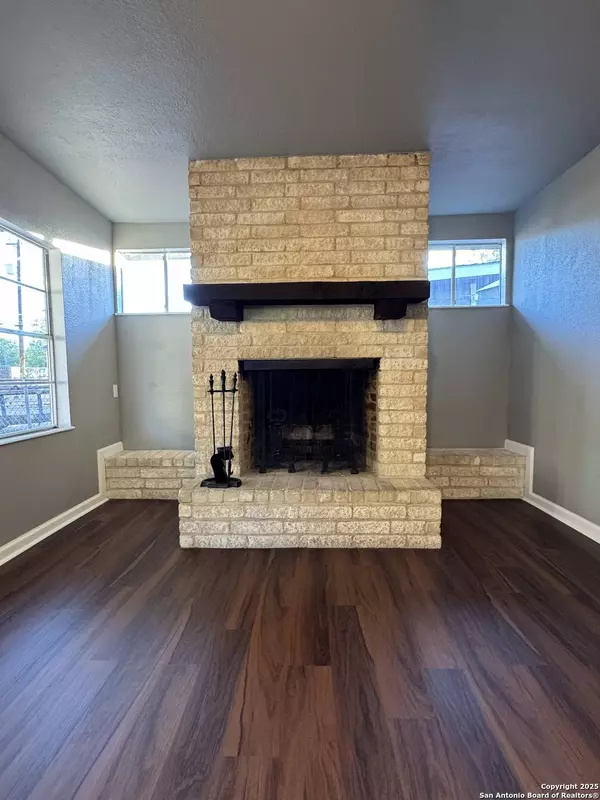 219 Vestal Pl, San Antonio, TX 78221