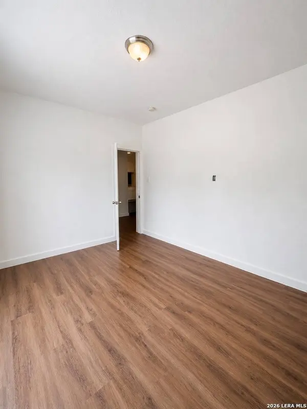 3410 MORALES ST, San Antonio, TX 78207