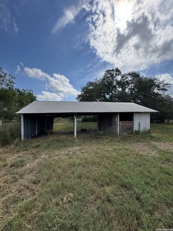 19898 Mitchell, Somerset, TX 78069