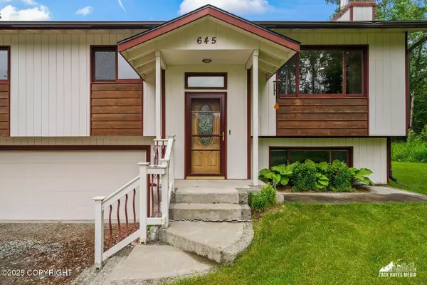 645 W Sarah's WAY, Wasilla, AK 99654