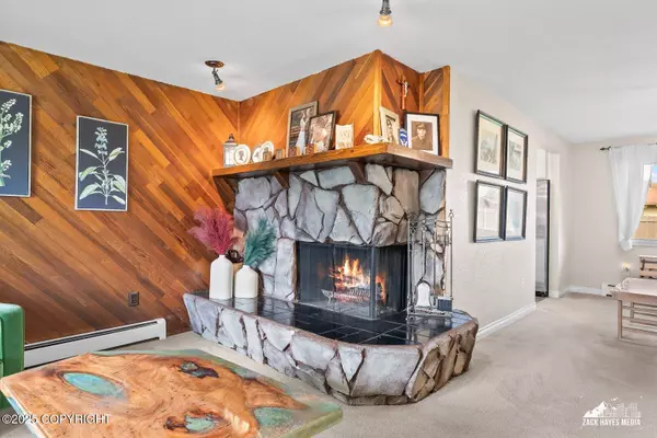 3310 Shamrock ST, Anchorage, AK 99504