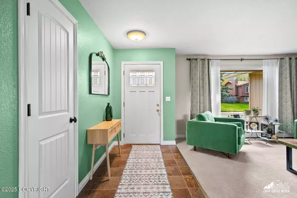 3310 Shamrock ST, Anchorage, AK 99504