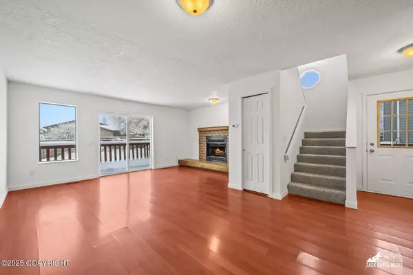 510 Glacier Bay CIR, Anchorage, AK 99508