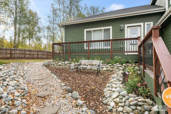 4250 E Kilo DR, Wasilla, AK 99654