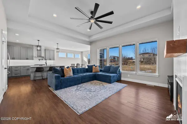 2408 S Sunrise View CIR, Palmer, AK 99645
