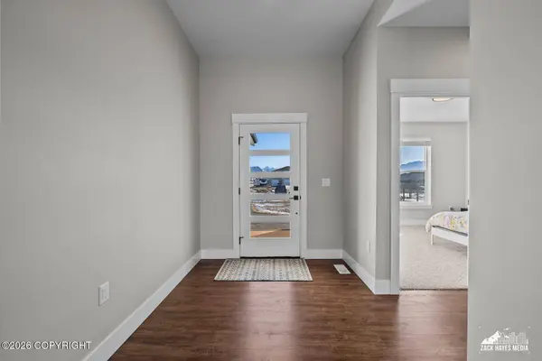 2408 S Sunrise View CIR, Palmer, AK 99645
