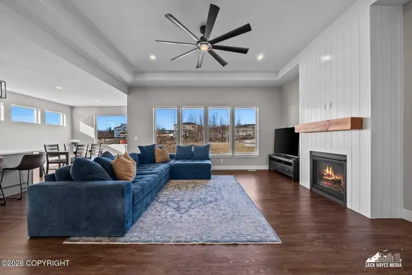 2408 S Sunrise View CIR, Palmer, AK 99645
