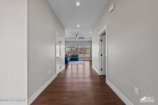 2408 S Sunrise View CIR, Palmer, AK 99645
