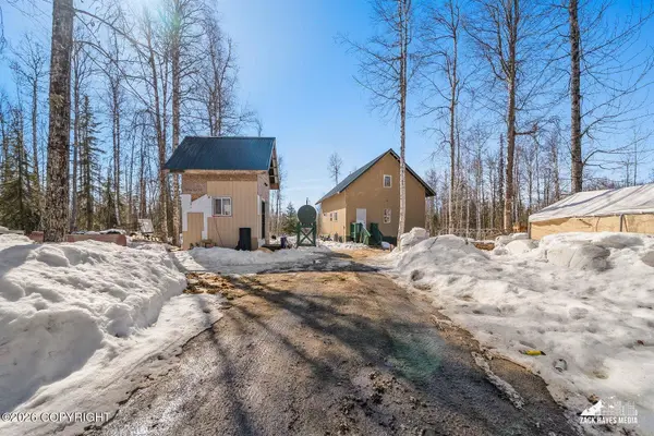 14357 N Stormybrook CIR, Willow, AK 99688