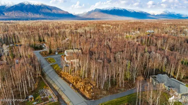 5850 E Pamela DR, Wasilla, AK 99654