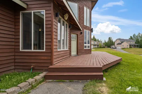 1910 S Paddock DR, Wasilla, AK 99654