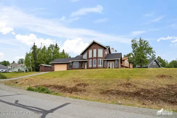 1910 S Paddock DR, Wasilla, AK 99654