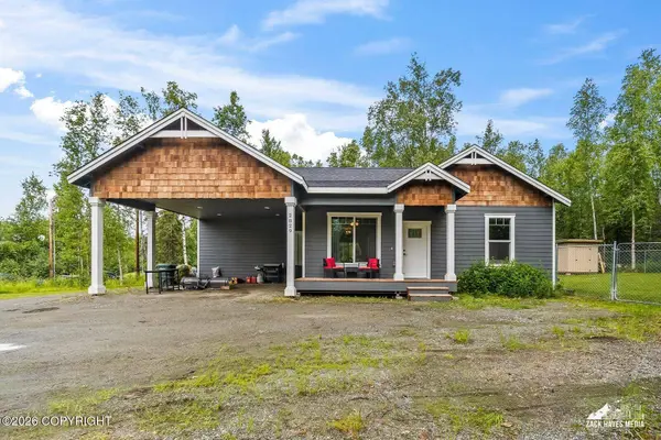 2029 S Leora DR, Wasilla, AK 99623