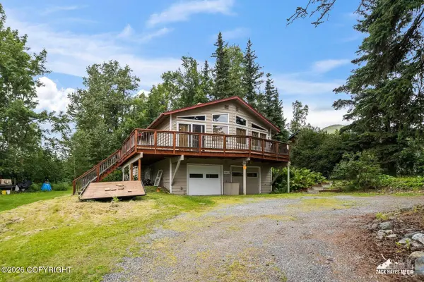 10845 Anvik CIR, Eagle River, AK 99577