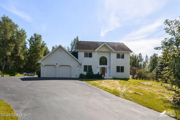 706 E Sage RD