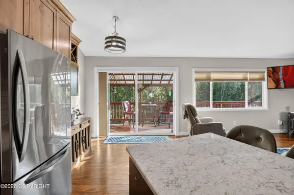 6510 E 16th AVE, Anchorage, AK 99504