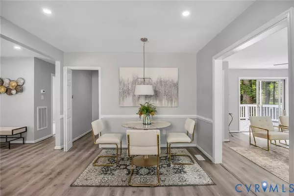 4280 Laurel Oak RD, Chesterfield, VA 23237