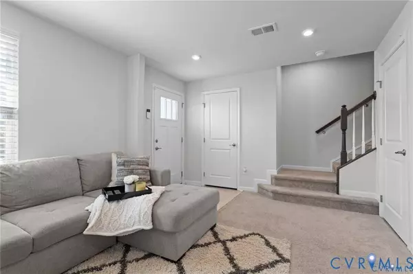 7812 Mint LN, Chesterfield, VA 23237