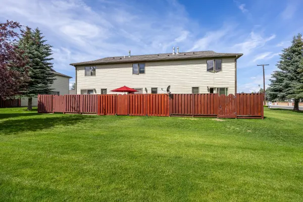 3002 Meadowlark Ln, Butte, MT 59701-3963