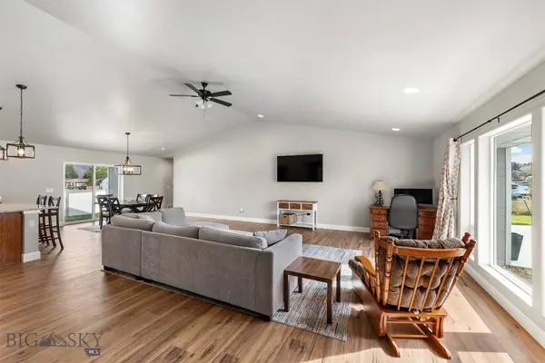 98 Avon, Butte, MT 59701
