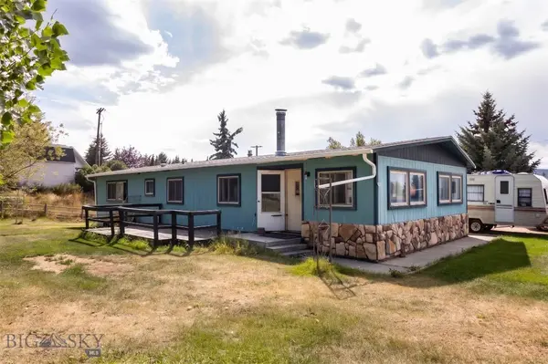 3500 Quincy, Butte, MT 59701