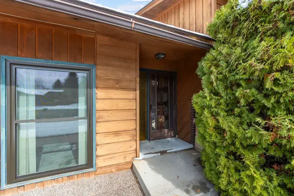 9 Bittersweet DR, Butte, MT 59701