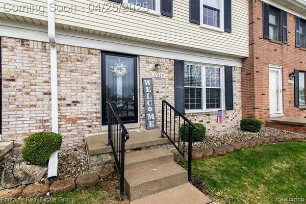 17285 RUDGATE Street, Southgate, MI 48195