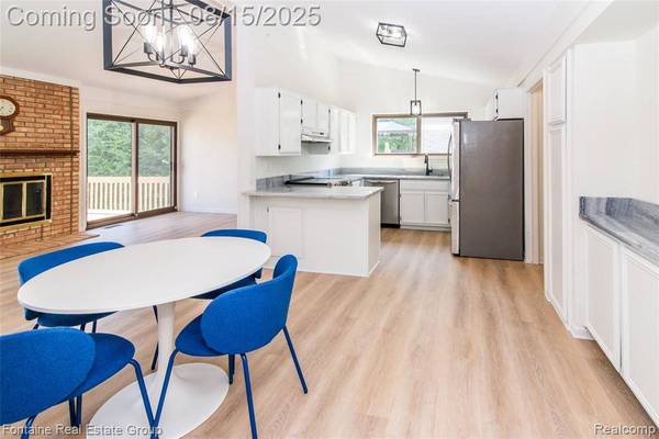 31366 Mayville Street, Livonia, MI 48152