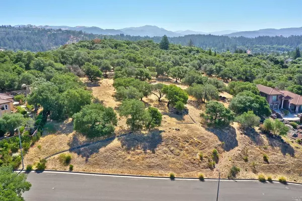 3606 Tillmont WAY, Santa Rosa, CA 95403