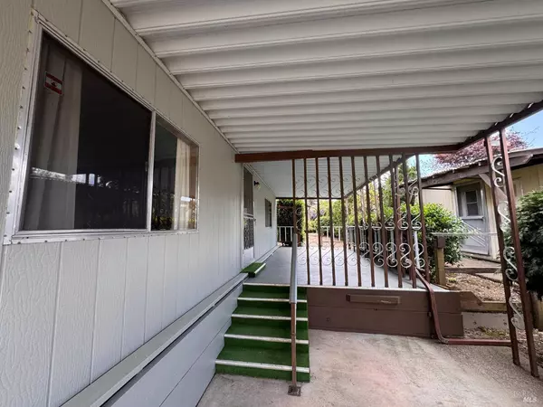 148 Bluestone CT, Santa Rosa, CA 95409