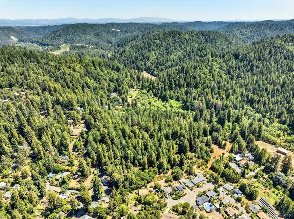 13353 Pocket Canyon RD, Guerneville, CA 95446