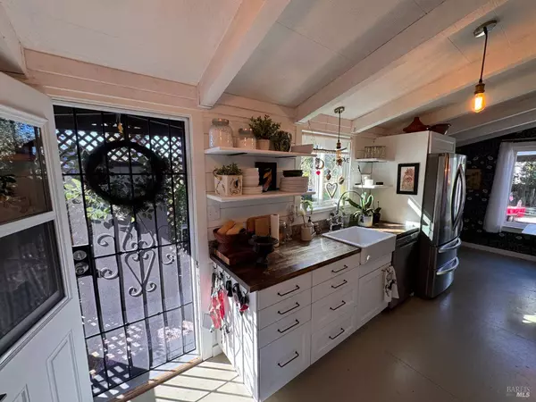 52 Oakstone CT 52, Santa Rosa, CA 95409