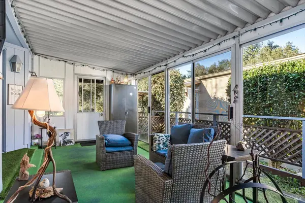 192 Mosshill CT, Santa Rosa, CA 95409