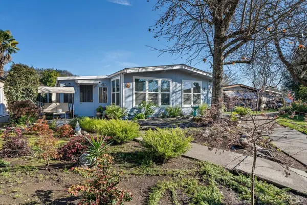 192 Mosshill CT, Santa Rosa, CA 95409