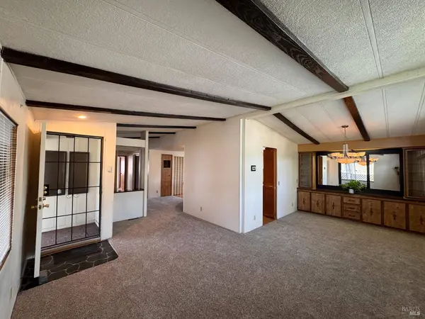 97 Glenoak CT, Santa Rosa, CA 95409