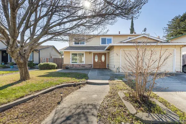 380 Claridge CT, Vacaville, CA 95687