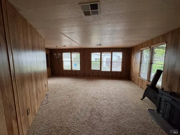 173 Brookview CT, Santa Rosa, CA 95409