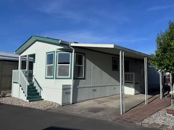8174 Birch ST, Windsor, CA 95492
