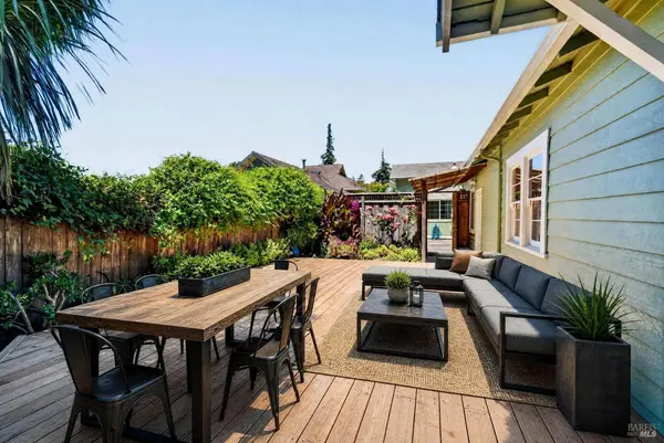 476 Sonoma AVE, Santa Rosa, CA 95401