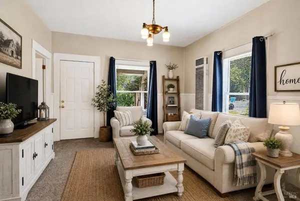 476 Sonoma AVE, Santa Rosa, CA 95401