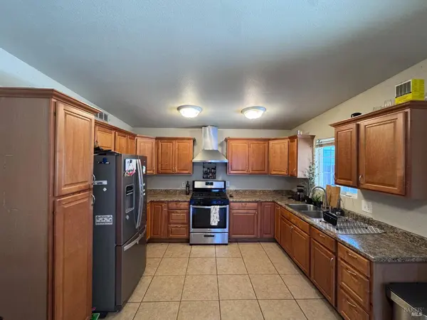 224 Burlington DR, Ukiah, CA 95482