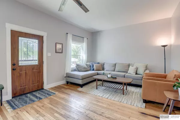 4332 Vinton Street, Omaha, NE 68105