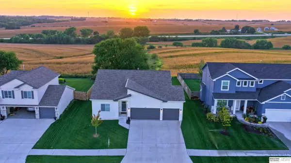 8008 S 200 Street, Gretna, NE 68028