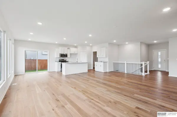 2116 Gindy Drive, Bellevue, NE 68147